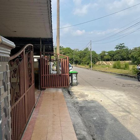 Aqil Homestay Lunas Kulim For Mslim Only Εξωτερικό φωτογραφία